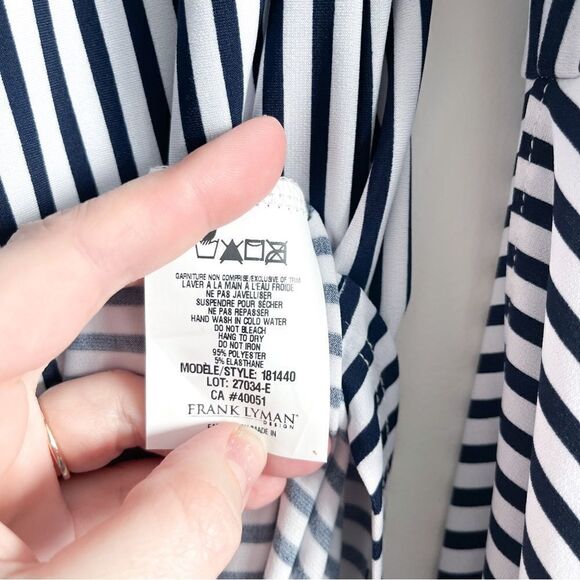 Frank Lyman Top Off The Shoulder Navy White Striped Fluted Sleeves Women's 6 NWT - Picture 6 of 9